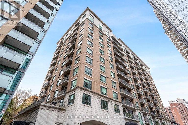 28542125/1207-200-besserer-street/sandy-hill/ottawa/ontario/K1N0A7_2