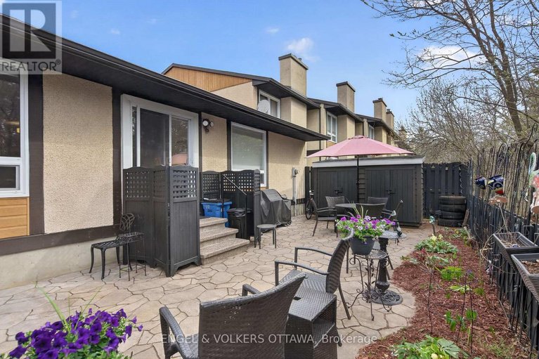 29682189/77-3344-uplands-drive/hunt-club/ottawa/ontario/K1V9R9_31