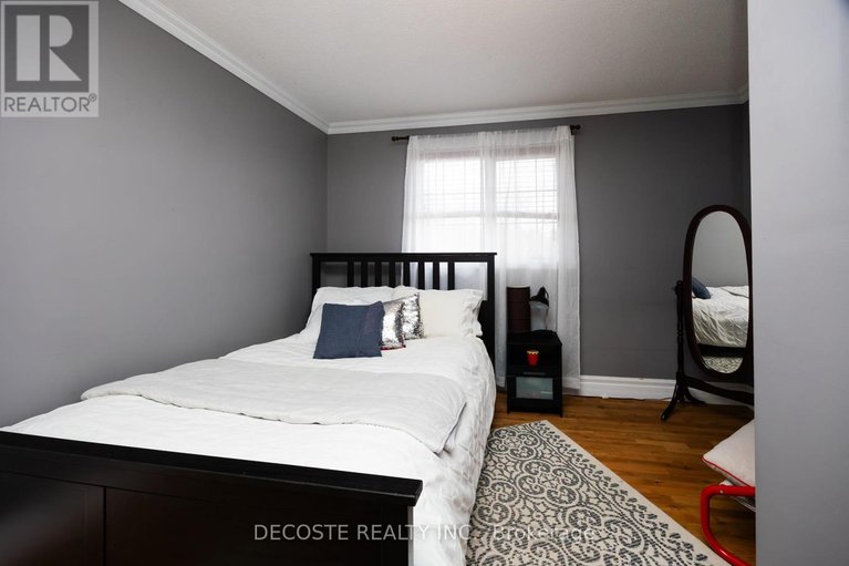 29630815/100-macleod-crescent/alexandria/north-glengarry/ontario/K0C1A0_21