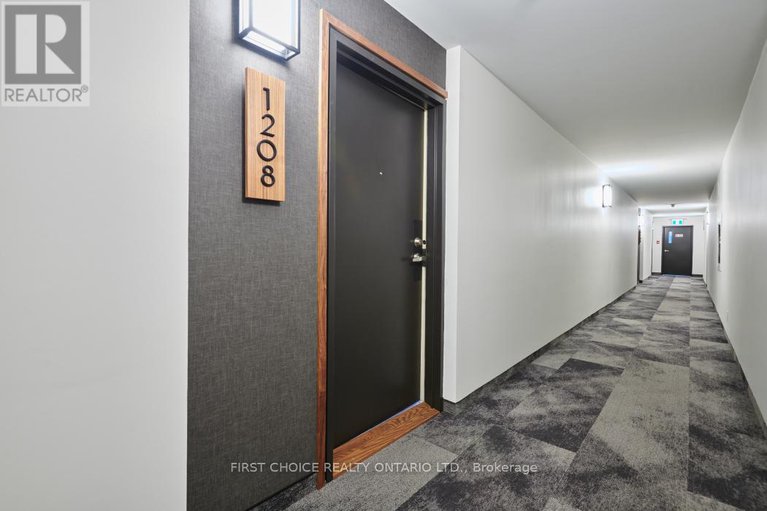 28551603/1208-40-landry-street/vanier/ottawa/ontario/K1L8K4_6