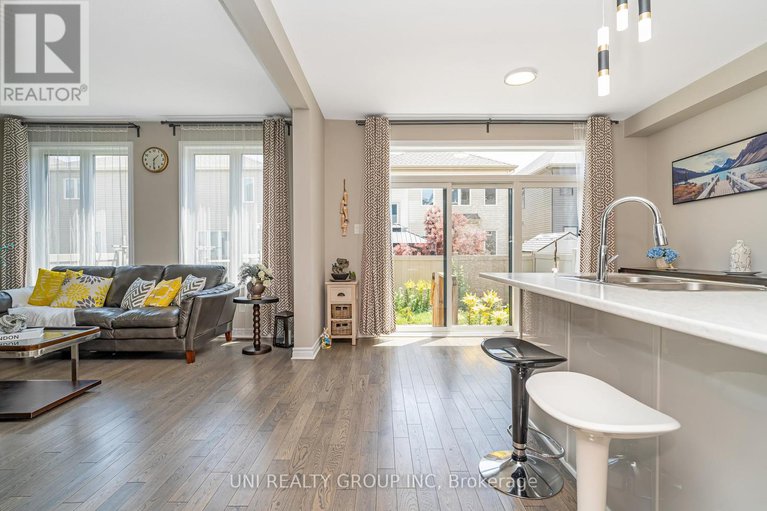28595256/25-clonfadda-terrace/half-moon-bay/ottawa/ontario/K2J6E7_22