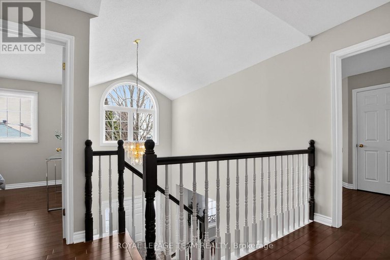 29446611/22-renshaw-avenue/stittsville-central/ottawa/ontario/K2S1G9_40