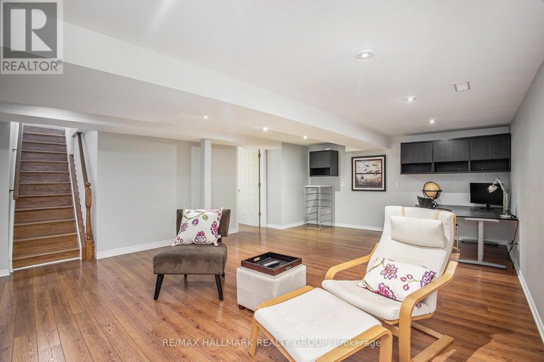28317250/199-old-colony-road/glencairnhazeldean/ottawa/ontario/K2L1M6_13