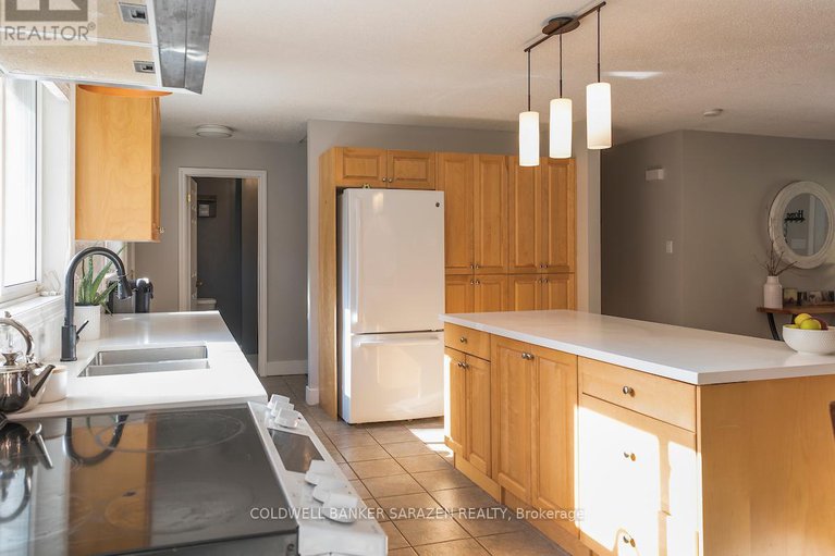 29261166/875-usborne-street/mcnabbraeside-twps/mcnabbraeside/ontario/K0A1G0_7