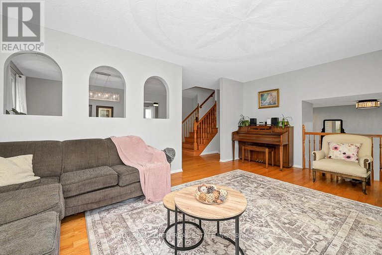 28611184/1700-saint-laurent-street/town-of-rockland/clarence-rockland/ontario/K4K1C2_6