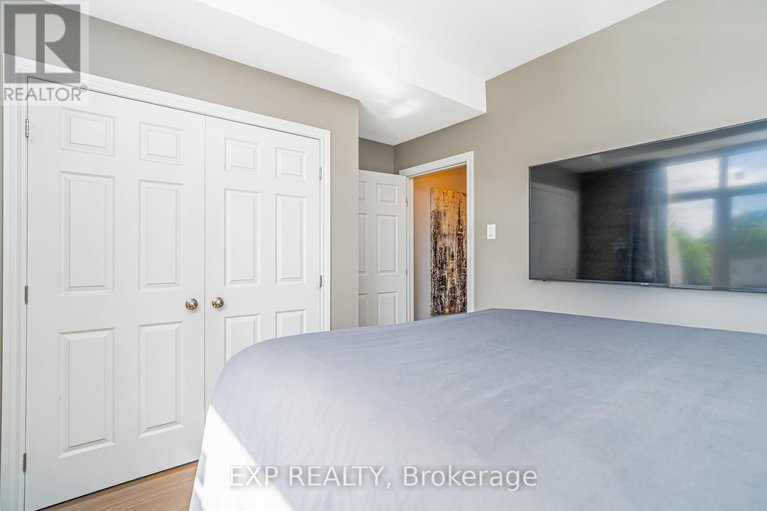 28648691/g-330-everest-private/elmvale-acres/ottawa/ontario/K1G4E4_18
