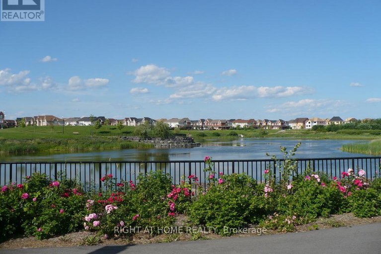 29620882/47-128-bonfield-private/avalon-east/ottawa/ontario/K4A5E2_4