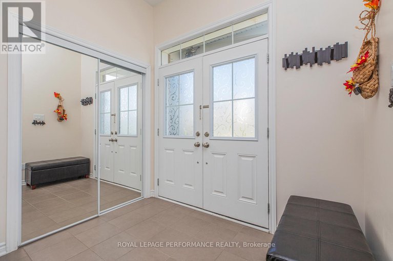 28558182/30-summitview-drive/emerald-meadowstrailwest/ottawa/ontario/K2M2V9_3