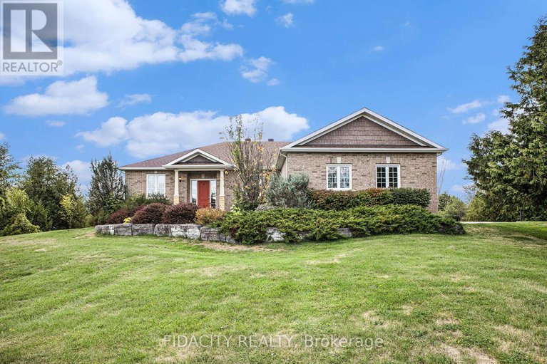 28851560/16-canadian-drive/remainder-of-stittsville-area/ottawa/ontario/K0A1B0_3