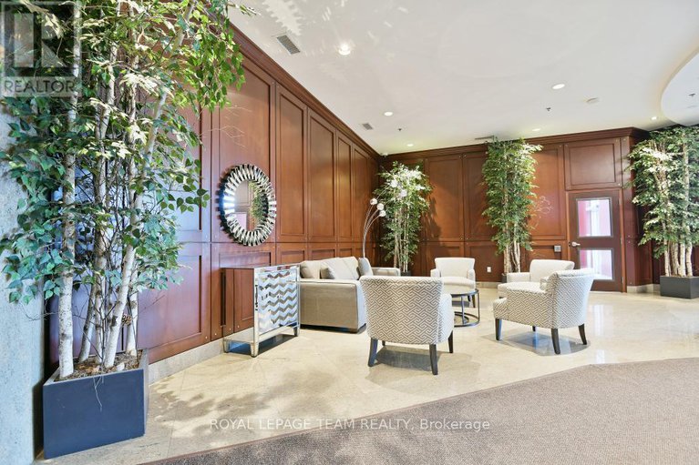 28257141/1704-234-rideau-street/sandy-hill/ottawa/ontario/K1N0A9_4