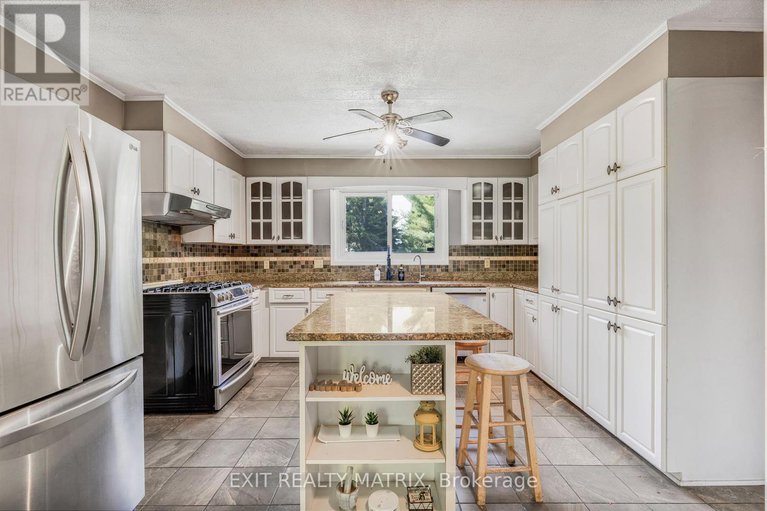 28822294/4368-county-road-31-road/south-dundas-williamsburgh-twp/south-dundas/ontario/K0C2H0_9
