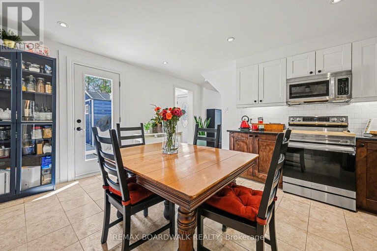 29647352/63-colborne-street/almonte/mississippi-mills/ontario/K0A1A0_9