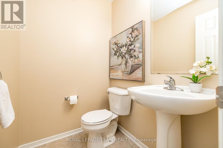 28974298/221-sorento-street/strandherd/ottawa/ontario/K2J0B5_16