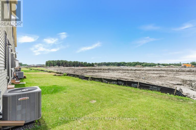 28622673/247-elsie-macgill-walk/rural-kanata-central/ottawa/ontario/K2W0L4_26