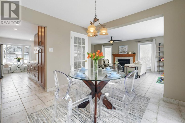 29444898/49-vesta-street/cedargrovefraserdale/ottawa/ontario/K2J3Z1_18