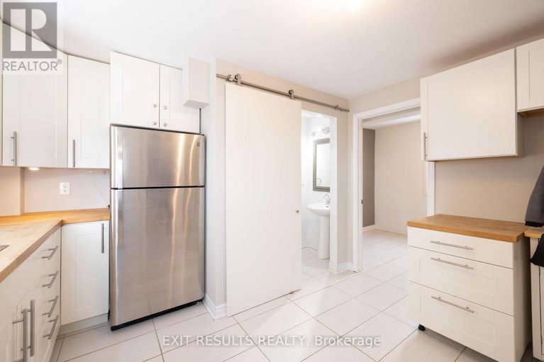 28607259/292-richelieu-avenue/vanier/ottawa/ontario/K1L6K3_14