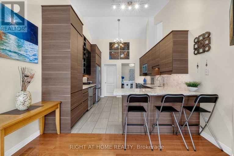 29346488/98-waterthrush-crescent/bridlewood/ottawa/ontario/K2M2V1_14