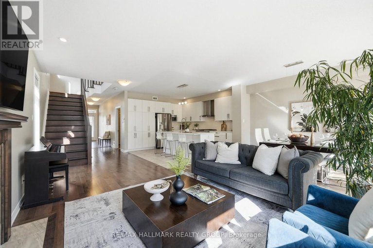 29623774/570-baie-des-castors-street/camelot/ottawa/ontario/K4A0Y7_11