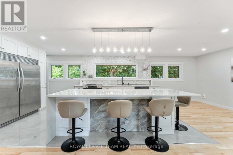 29148358/15-leacock-drive/beaverbrook/ottawa/ontario/K2K1R6_13