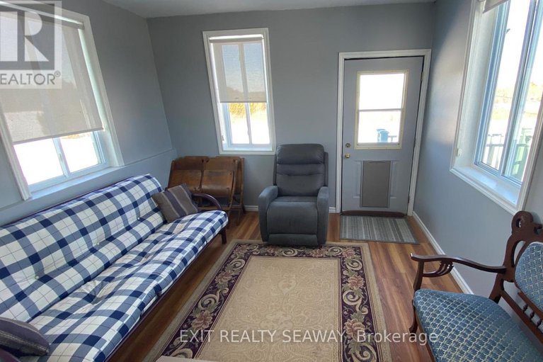 29385962/16825-county-rd-15-road/moose-creek/north-stormont/ontario/K0C1W0_22