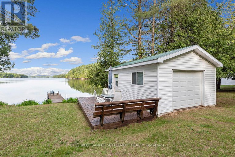 28398318/1672-dalhousie-conc-8-concession/lanark-highlands-dalhousie-twp/lanark-highlands/ontario/K0G1M0_17