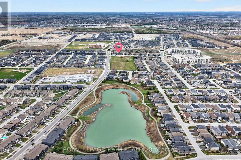 29677914/235-shinny-avenue/emerald-meadowstrailwest/ottawa/ontario/K2V0B9_46