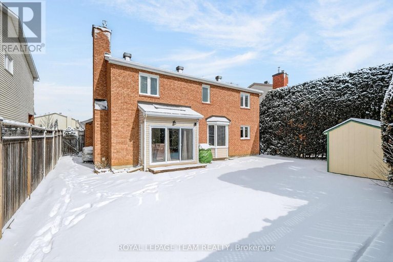 29494254/11-speers-crescent/bridlewood/ottawa/ontario/K2M1W1_40