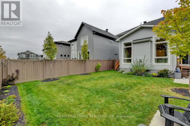 28760671/716-kirkham-crescent/btwn-franktown-rd-fallowfield-rd/ottawa/ontario/K0A2Z0_43