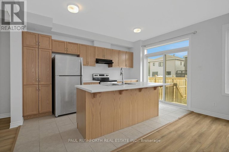 29581123/422-cope-drive/emerald-meadowstrailwest/ottawa/ontario/K2V0P8_10