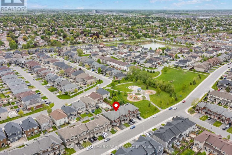 28420160/1022-cobble-hill-drive/cedargrovefraserdale/ottawa/ontario/K2J0J7_26