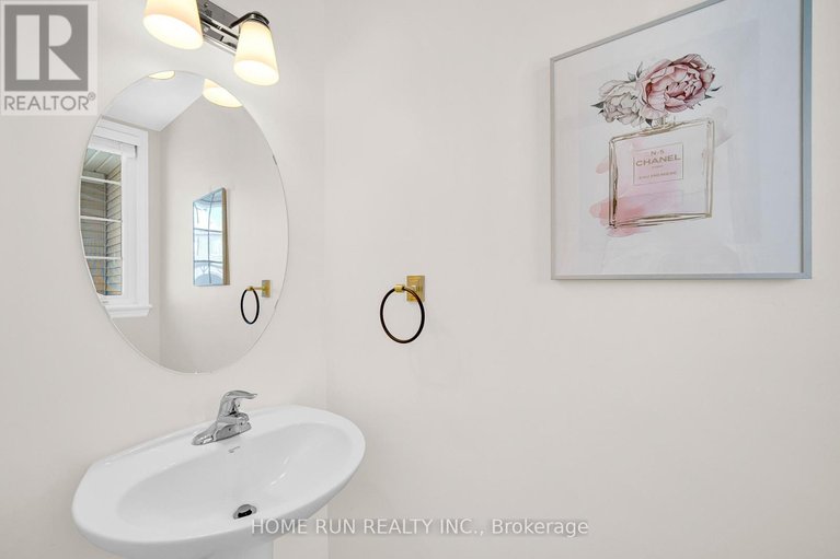 29535654/636-pamplona-private/stonebridge/ottawa/ontario/K2J5T4_22