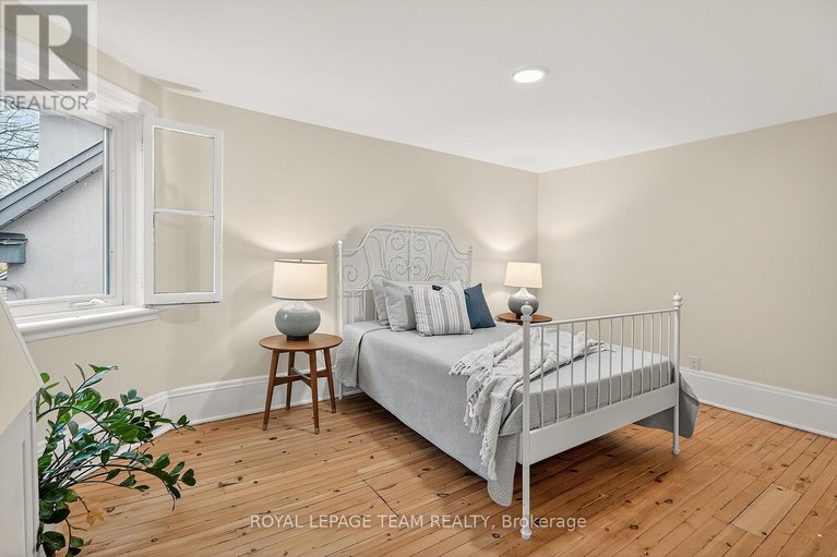 29137388/324-osgoode-street/sandy-hill/ottawa/ontario/K1N6T2_30