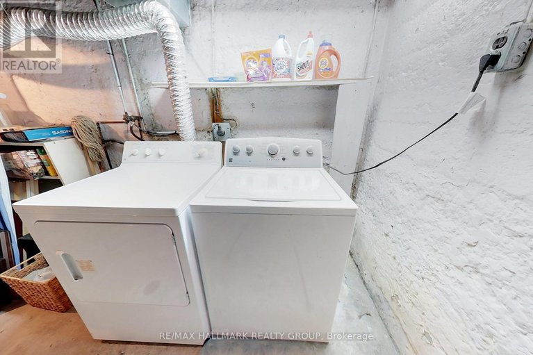 29437616/9-rock-avenue/lindenlea/ottawa/ontario/K1M1A5_28