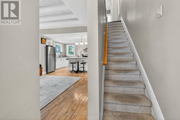 29121974/1762-scott-street/ottawa-west/ottawa/ontario/K1Y2N6_26