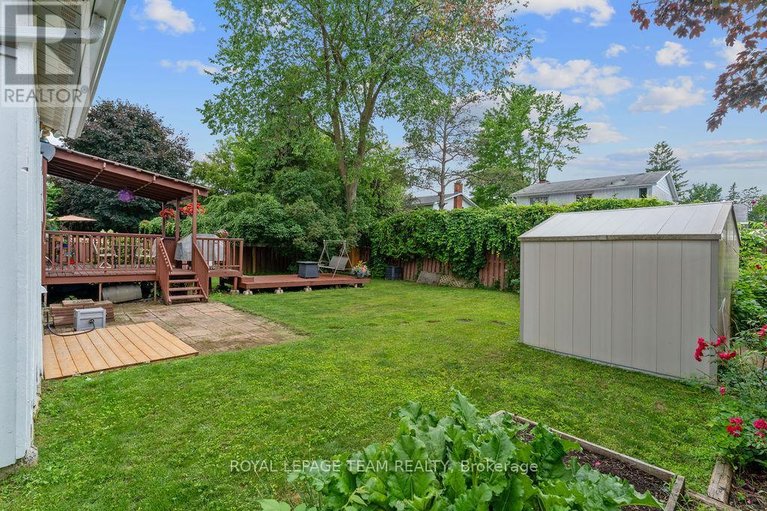 29581119/123-abbeyhill-drive/glencairnhazeldean/ottawa/ontario/K2L1H4_34