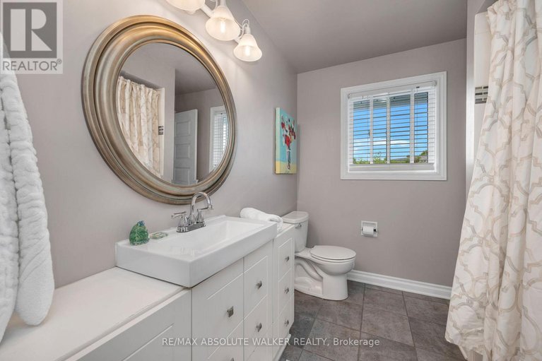 28463619/1881-greenacre-crescent/beacon-hill-south/ottawa/ontario/K1J6S7_22