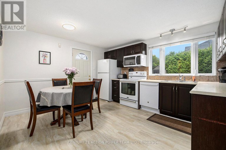 28389269/1829-cloverlawn-crescent/beacon-hill-south/ottawa/ontario/K1J6V6_14