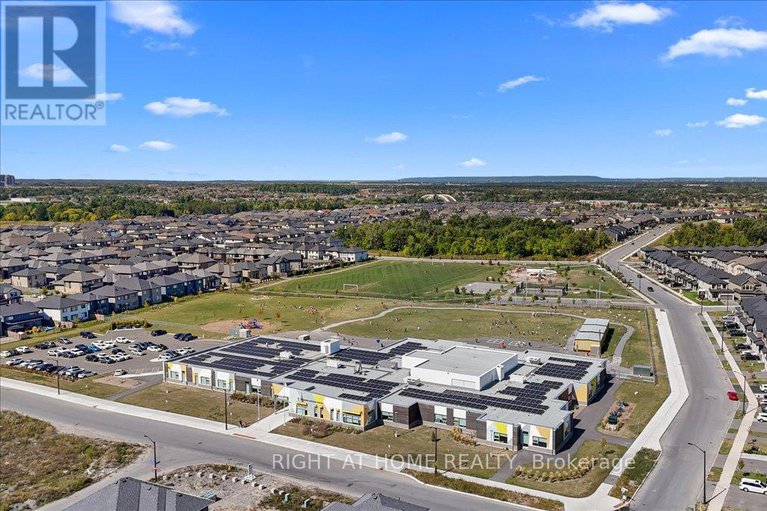 29085359/2020-acoustic-way/riverside-southgloucester-glen/ottawa/ontario/K4M0L7_26