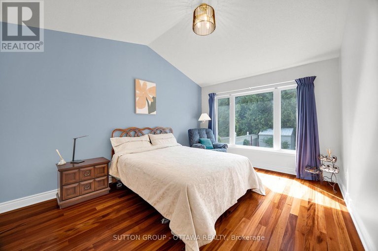 28892463/128-annapolis-circle/hunt-club/ottawa/ontario/K1V1Z3_23