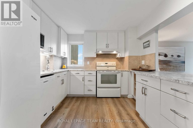 29126207/2106-1081-ambleside-drive/woodroffe/ottawa/ontario/K2B8C8_16