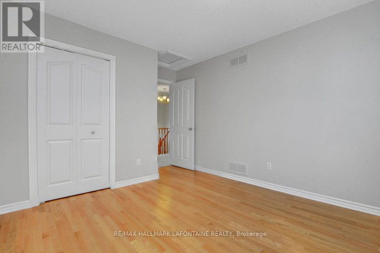 29223644/919-scala-avenue/notting-hillsummerside/ottawa/ontario/K4A4M7_26