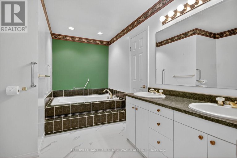 28981067/208-blakeney-road/mississippi-mills-ramsay-twp/mississippi-mills/ontario/K0A1A0_25