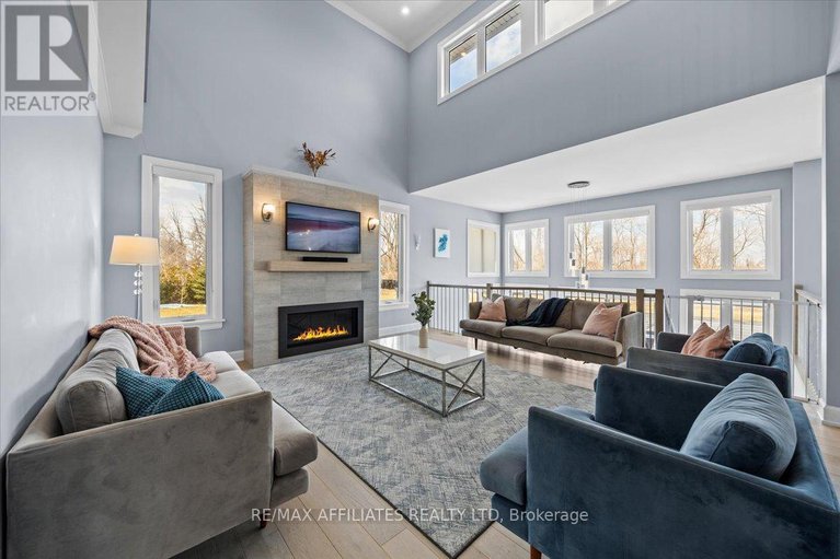 28084122/724-mcmanus-avenue/manotick-village-manotick-estates/ottawa/ontario/K4M0B2_6