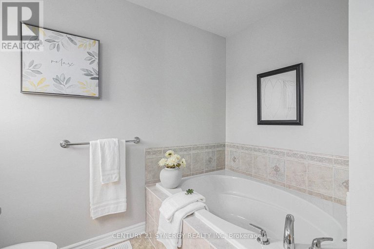 29100391/2479-esprit-drive/avalon-east/ottawa/ontario/K4A0S6_20