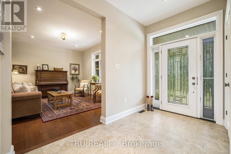 28764522/2465-marchurst-road/kanata-north-west/ottawa/ontario/K2W0H2_4