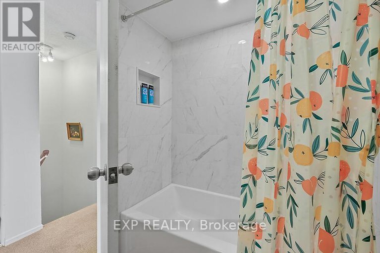 28646556/56-b-foxfield-drive/knollsbrook/ottawa/ontario/K2J1P7_25