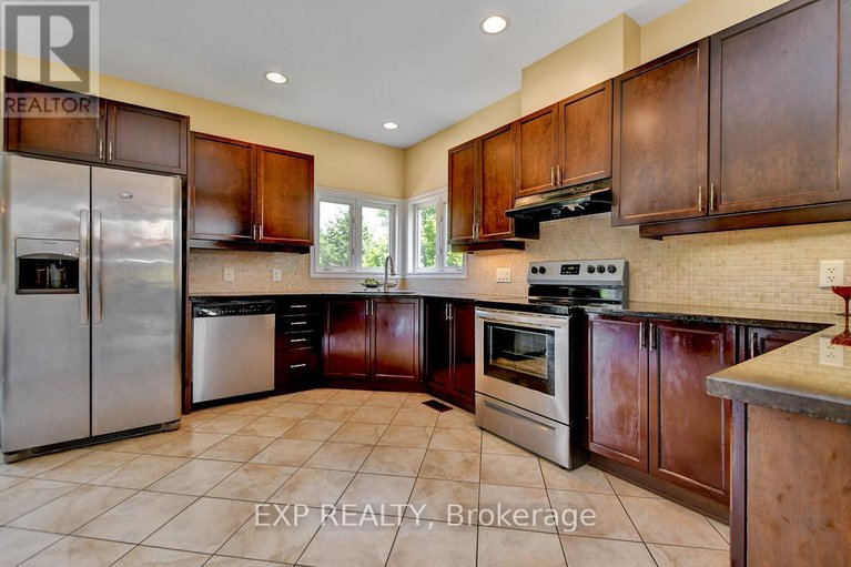 28619248/135-riversedge-crescent/riverside-southgloucester-glen/ottawa/ontario/K1V0Z8_19