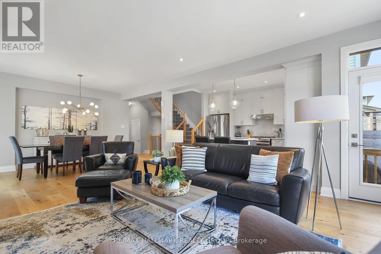 28564030/88-palfrey-way/emerald-meadowstrailwest/ottawa/ontario/K2S1E7_8