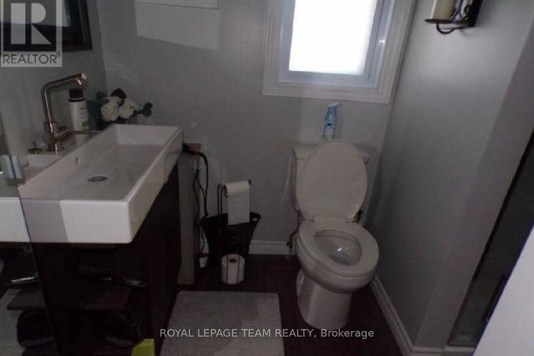 29656650/26-starwood-road/meadowlandsst-claire-gardens/ottawa/ontario/K2G1Y8_31