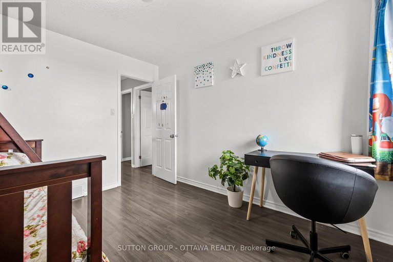 28368697/35-jackson-court/beaverbrook/ottawa/ontario/K2K1B6_27